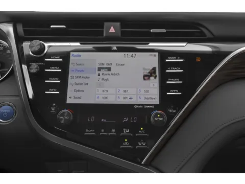 More photos of 2018 Toyota Camry Hybrid XLE at Northside Auto Sales, SC