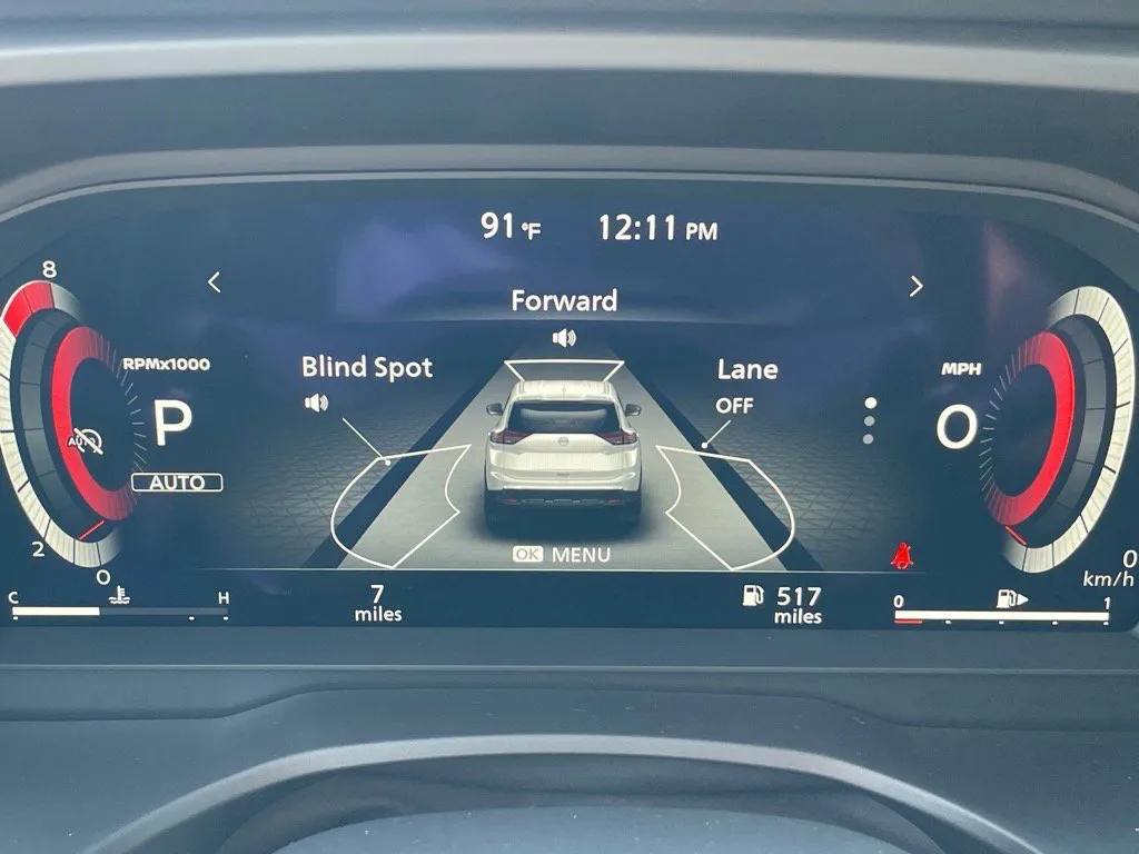 2026 Nissan Rogue Platinum - Photo 11