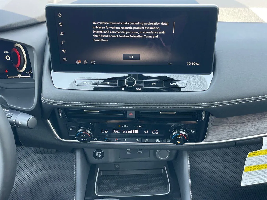 2026 Nissan Rogue Platinum - Photo 15
