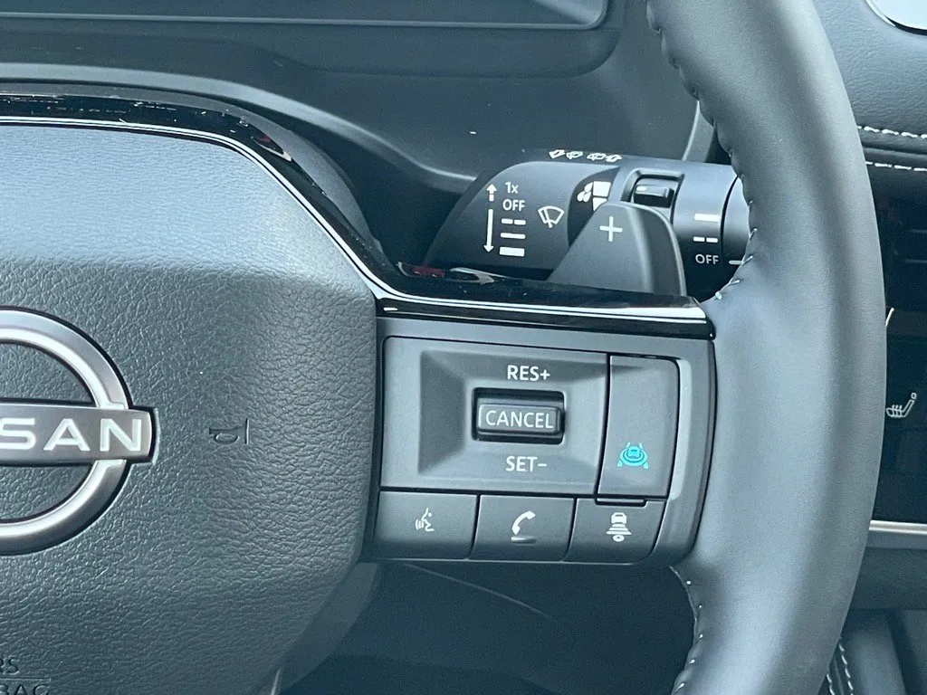 2026 Nissan Rogue Platinum - Photo 14