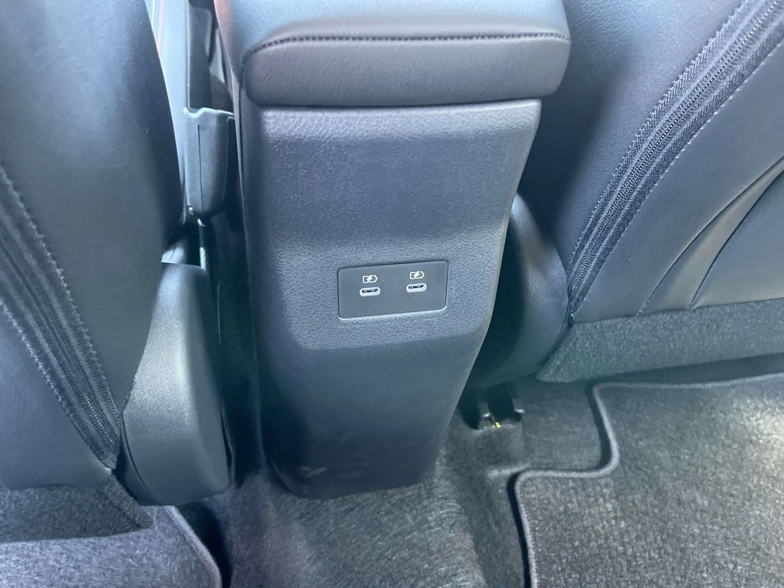 2026 Nissan KICKS SR AWD - Photo 18