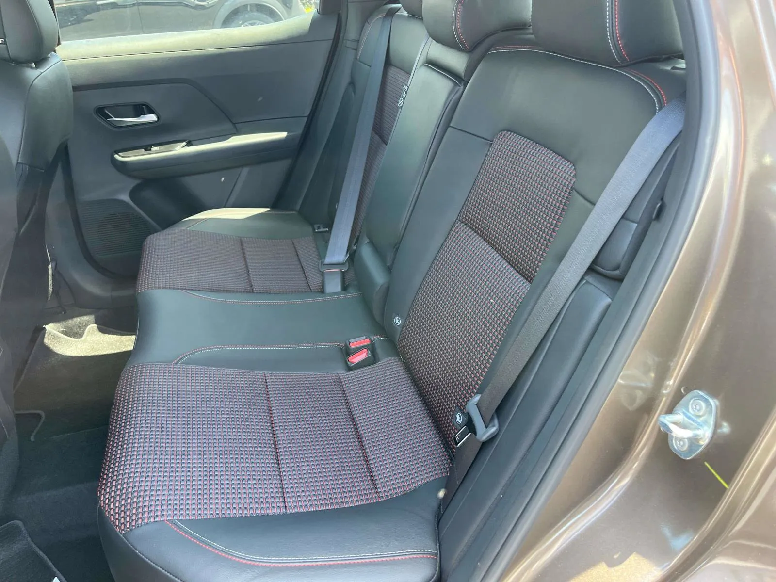 2026 Nissan KICKS SR AWD - Photo 20