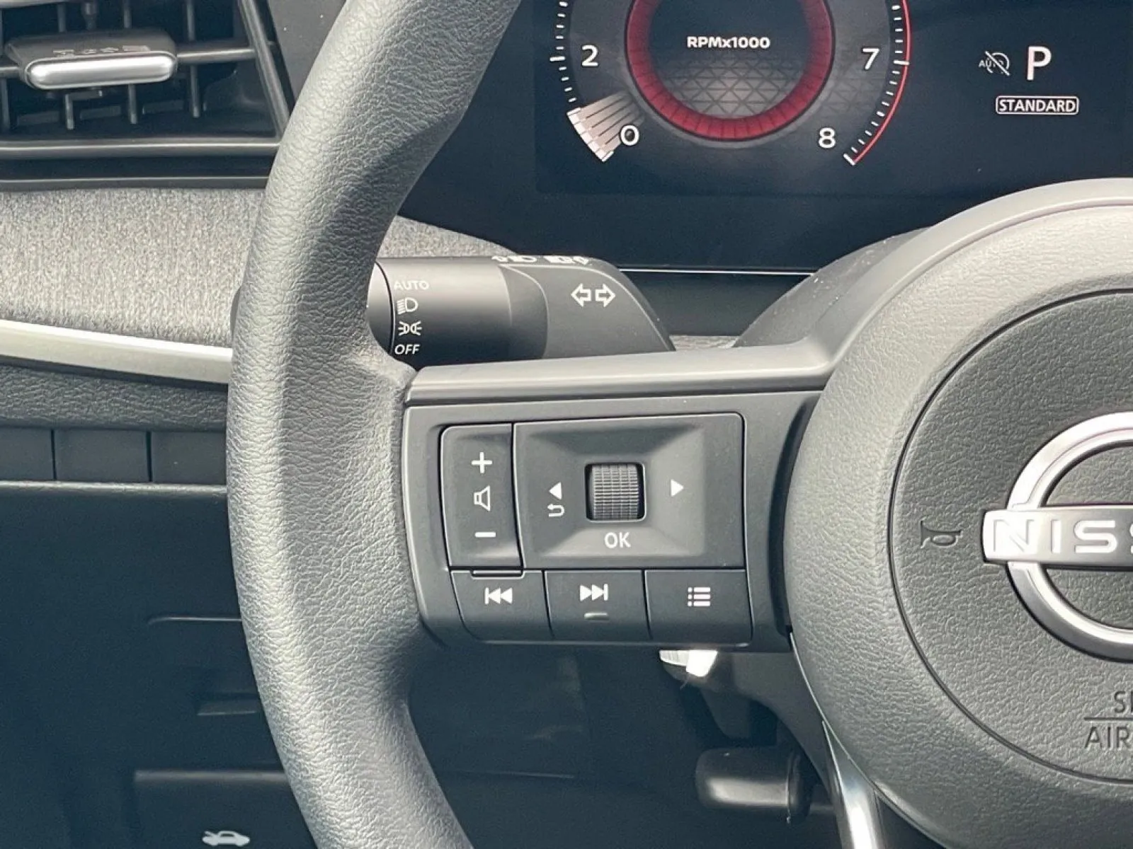 2026 Nissan KICKS SV - Photo 13
