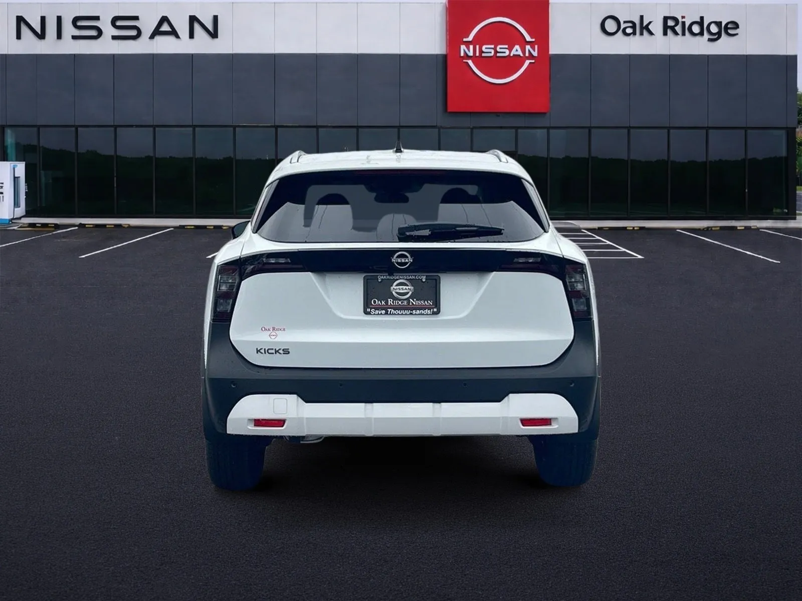 2026 Nissan KICKS SV - Photo 6