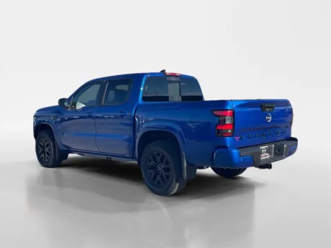 More photos of 2026 Nissan Frontier SV at Oak Ridge Nissan, TN