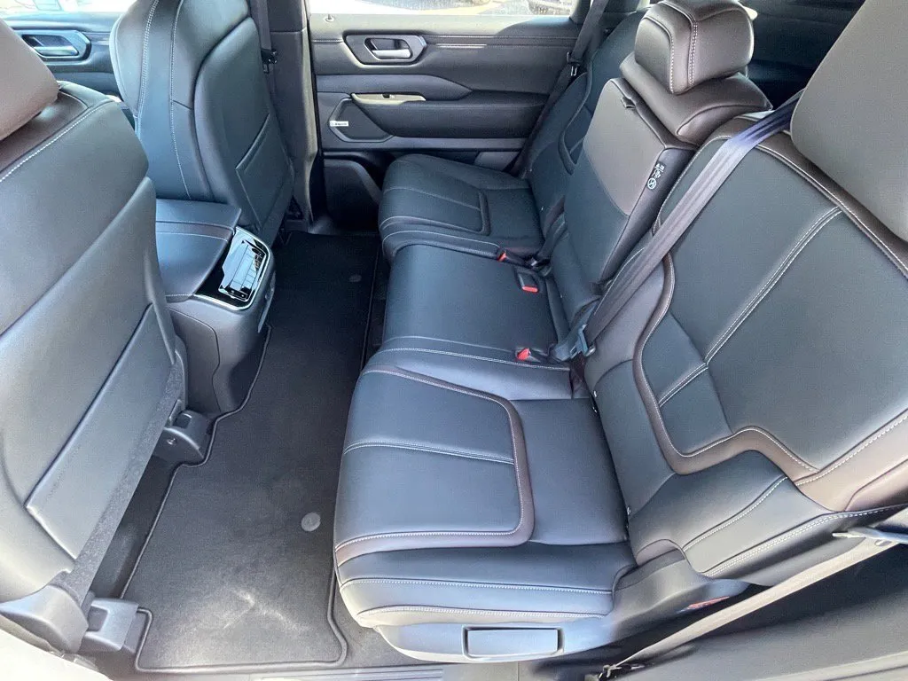 2026 Nissan Armada SL - Photo 22