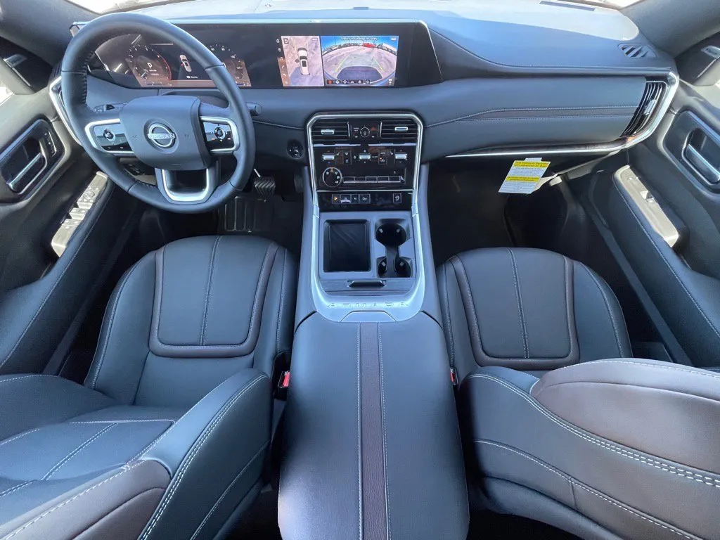 2026 Nissan Armada SL - Photo 10