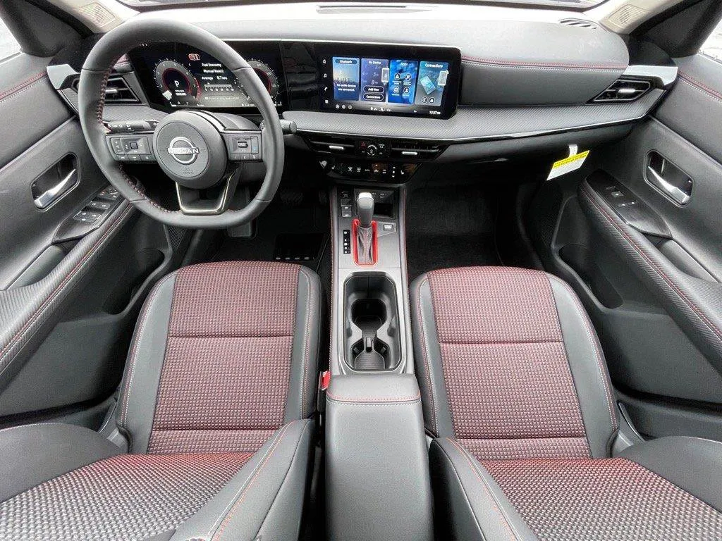2026 Nissan KICKS SR - Photo 11