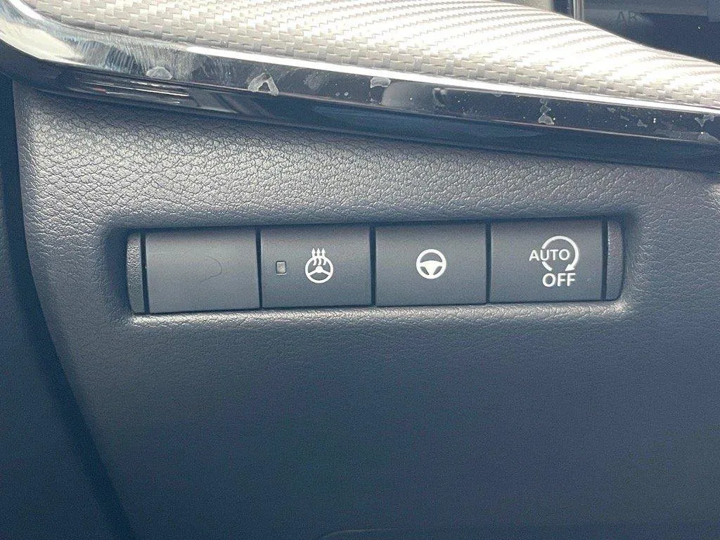 2026 Nissan KICKS SR - Photo 19