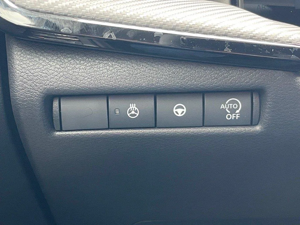 2026 Nissan KICKS SR - Photo 19