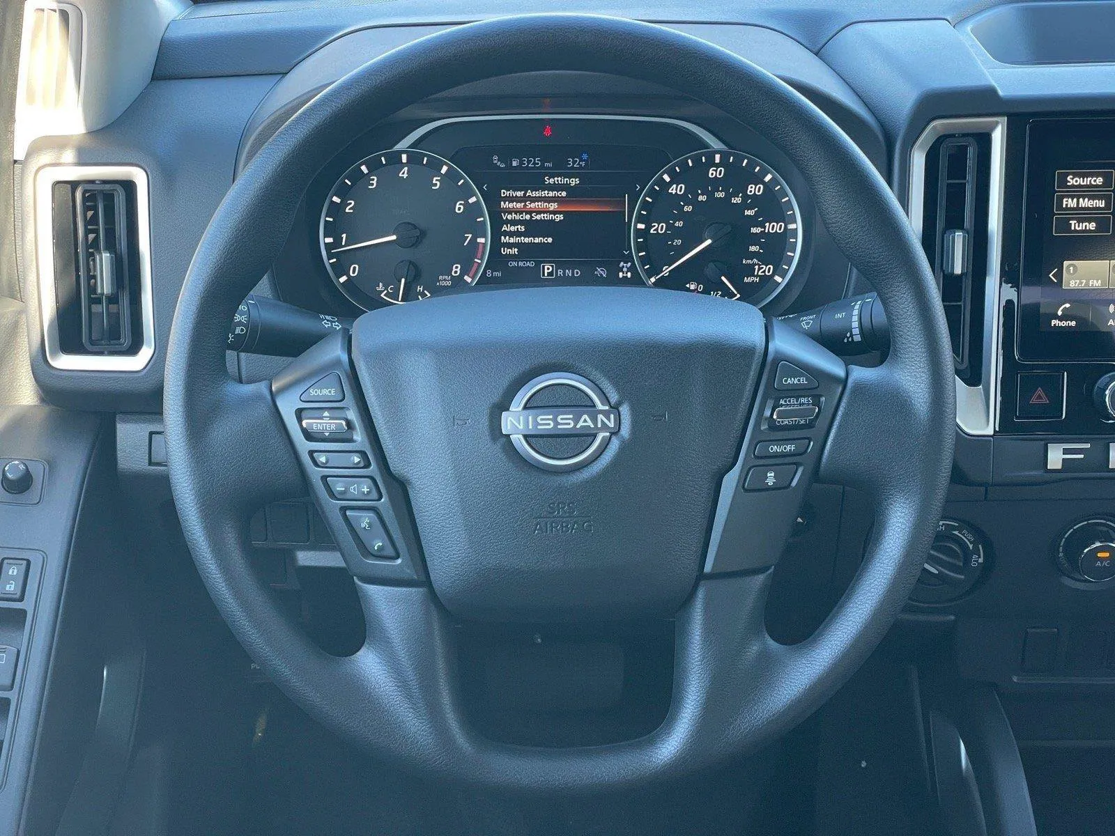 2026 Nissan Frontier SV - Photo 13