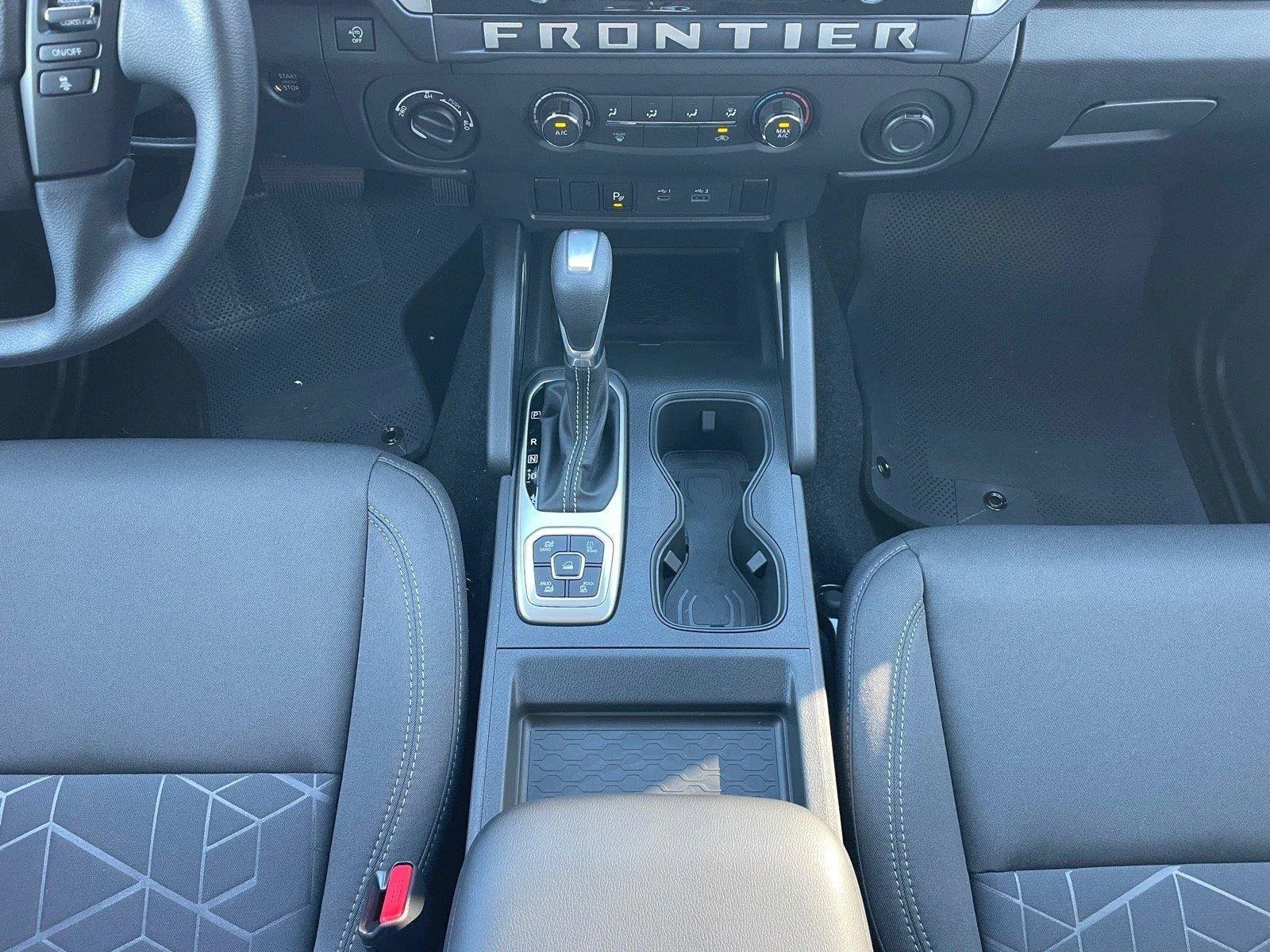 2026 Nissan Frontier SV - Photo 18