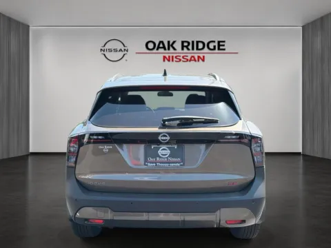 More photos of 2026 Nissan Kicks SR at Oak Ridge Nissan, TN