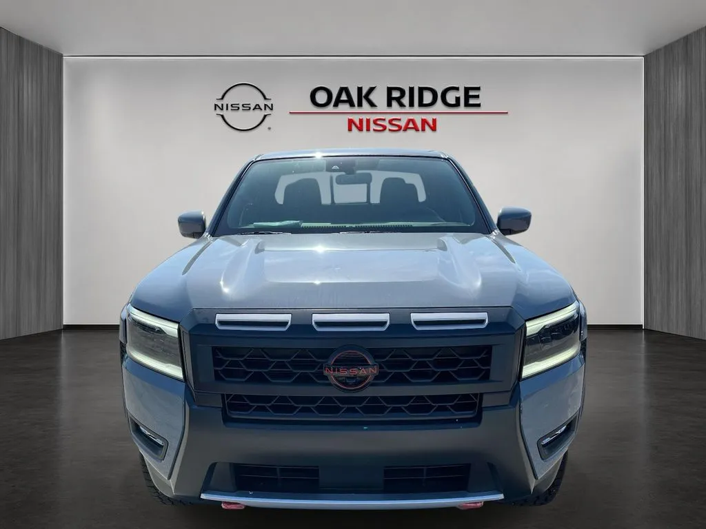 2026 Nissan Frontier PRO-X - Photo 8