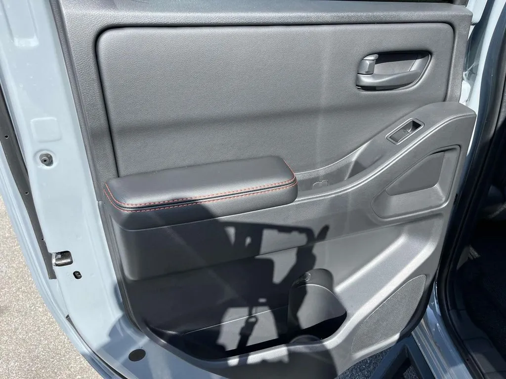 2026 Nissan Frontier PRO-X - Photo 18