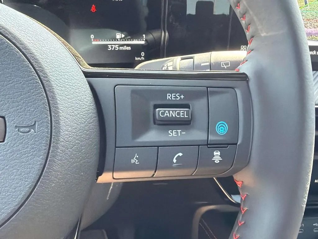 2026 Nissan KICKS SR - Photo 26