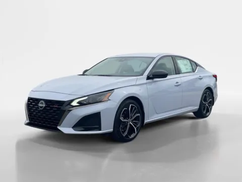 Another view of 2025 Nissan Altima SR for sale in Oak Ridge, TN at Oak Ridge Nissan