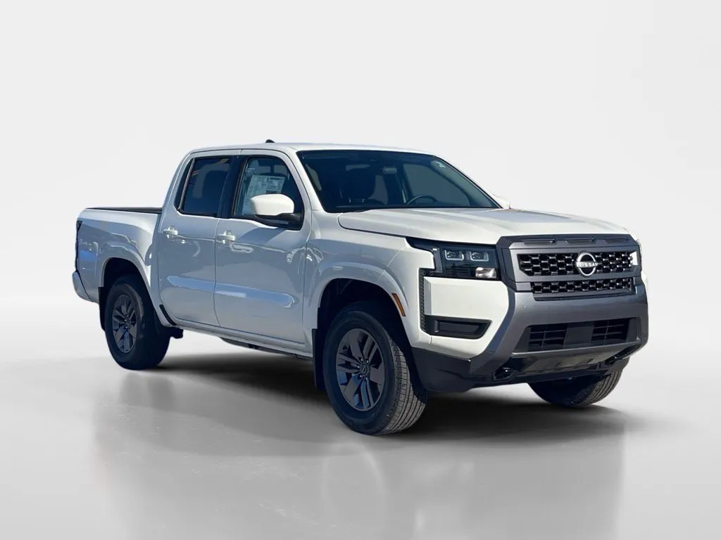 2026 Nissan Frontier SV's photo
