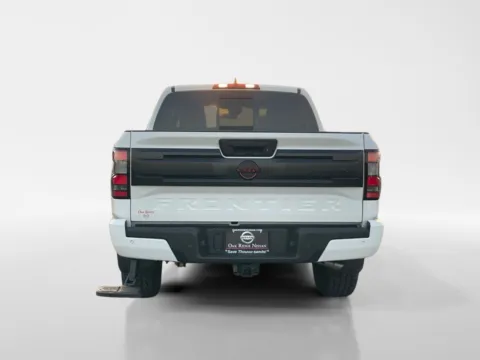 More photos of 2026 Nissan Frontier PRO-4X at Oak Ridge Nissan, TN