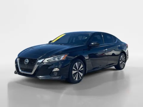 Another view of 2021 Nissan Altima 2.5 SL for sale in Oak Ridge, TN at Oak Ridge Nissan