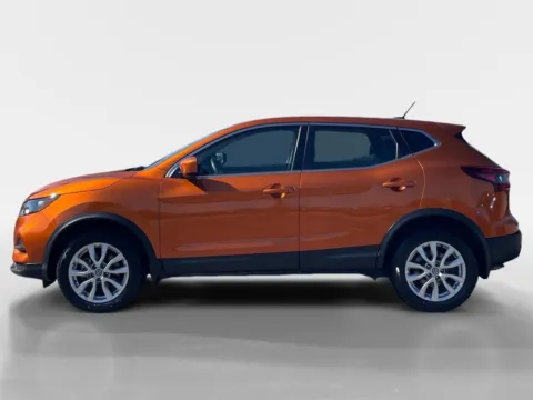 More photos of 2021 Nissan Rogue Sport S at Oak Ridge Nissan, TN