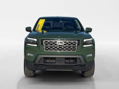 Photos of 2023 Nissan Frontier SV for sale in Oak Ridge, TN at Oak Ridge Nissan