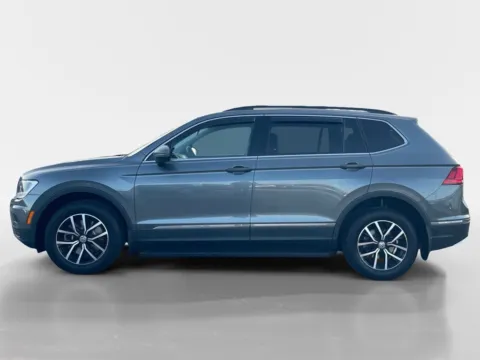 More photos of 2021 Volkswagen Tiguan at Oak Ridge Nissan, TN
