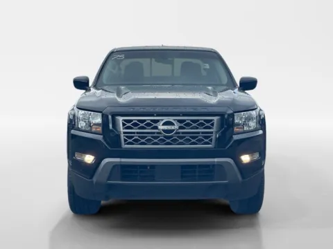 Photos of 2022 Nissan Frontier SV for sale in Oak Ridge, TN at Oak Ridge Nissan