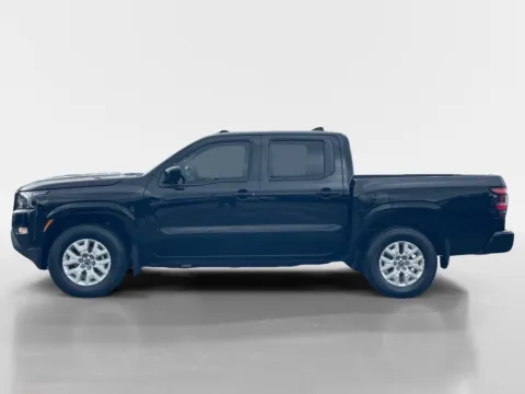 More photos of 2022 Nissan Frontier SV at Oak Ridge Nissan, TN