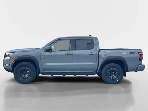 More photos of 2026 Nissan Frontier PRO-4X at Oak Ridge Nissan, TN
