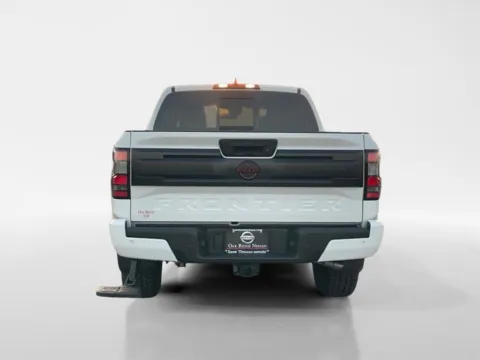 More photos of 2026 Nissan Frontier PRO-4X at Oak Ridge Nissan, TN