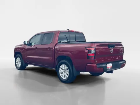 More photos of 2022 Nissan Frontier SV at Oak Ridge Nissan, TN