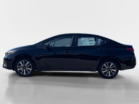More photos of 2025 Nissan Versa SR at Oak Ridge Nissan, TN
