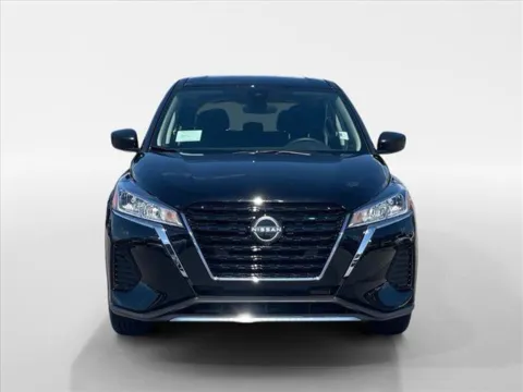 Photos of 2025 Nissan Kicks Play S for sale in Oak Ridge, TN at Oak Ridge Nissan