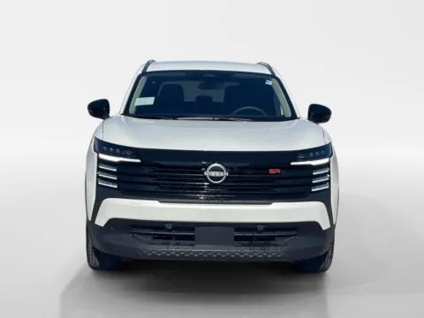 Photos of 2026 NISSAN NEW KICKS SR for sale in Oak Ridge, TN at Oak Ridge Nissan