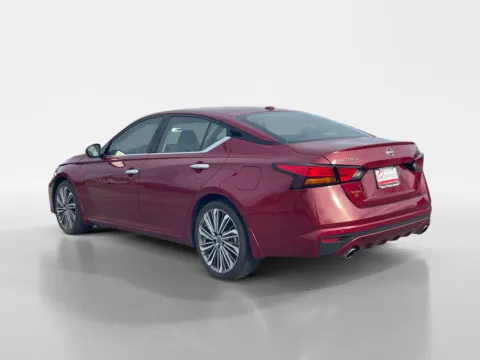 More photos of 2024 NISSAN ALTIMA SL 2.5 SL at Oak Ridge Nissan, TN