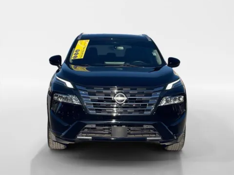 Photos of 2024 Nissan Rogue Platinum for sale in Oak Ridge, TN at Oak Ridge Nissan