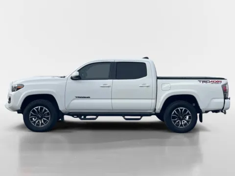 More photos of 2021 Toyota Tacoma at Oak Ridge Nissan, TN