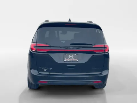 More photos of 2025 CHRYSLER PACIFICA LIMITE Limited at Oak Ridge Nissan, TN