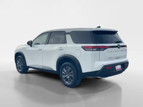 More photos of 2025 Nissan Pathfinder S at Oak Ridge Nissan, TN