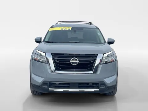 Photos of 2024 Nissan Pathfinder Platinum for sale in Oak Ridge, TN at Oak Ridge Nissan