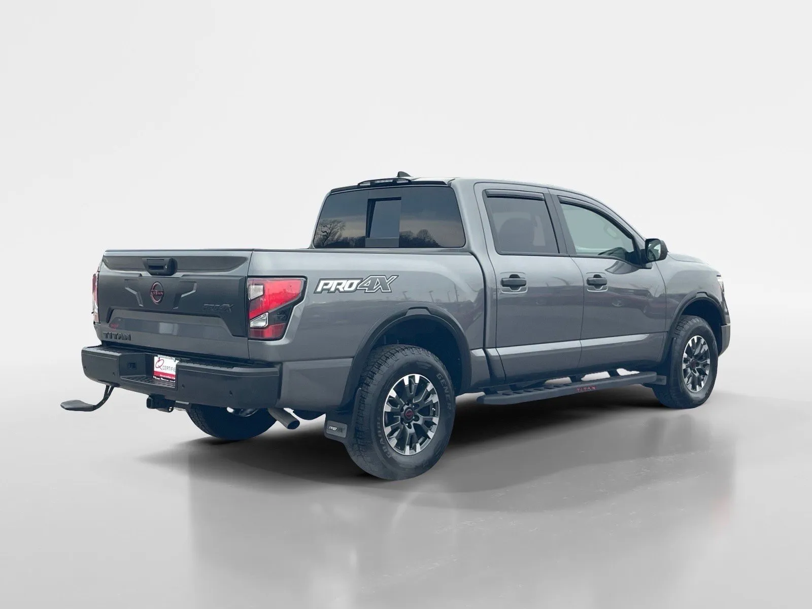2024 Nissan Titan PRO-4X - Photo 7