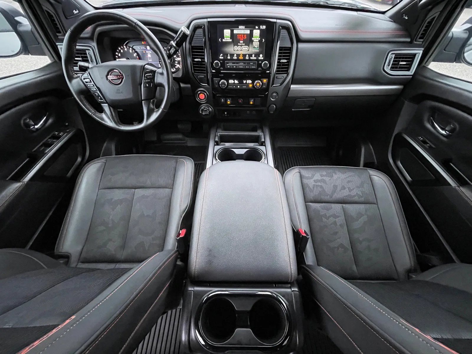 2024 Nissan Titan PRO-4X - Photo 10