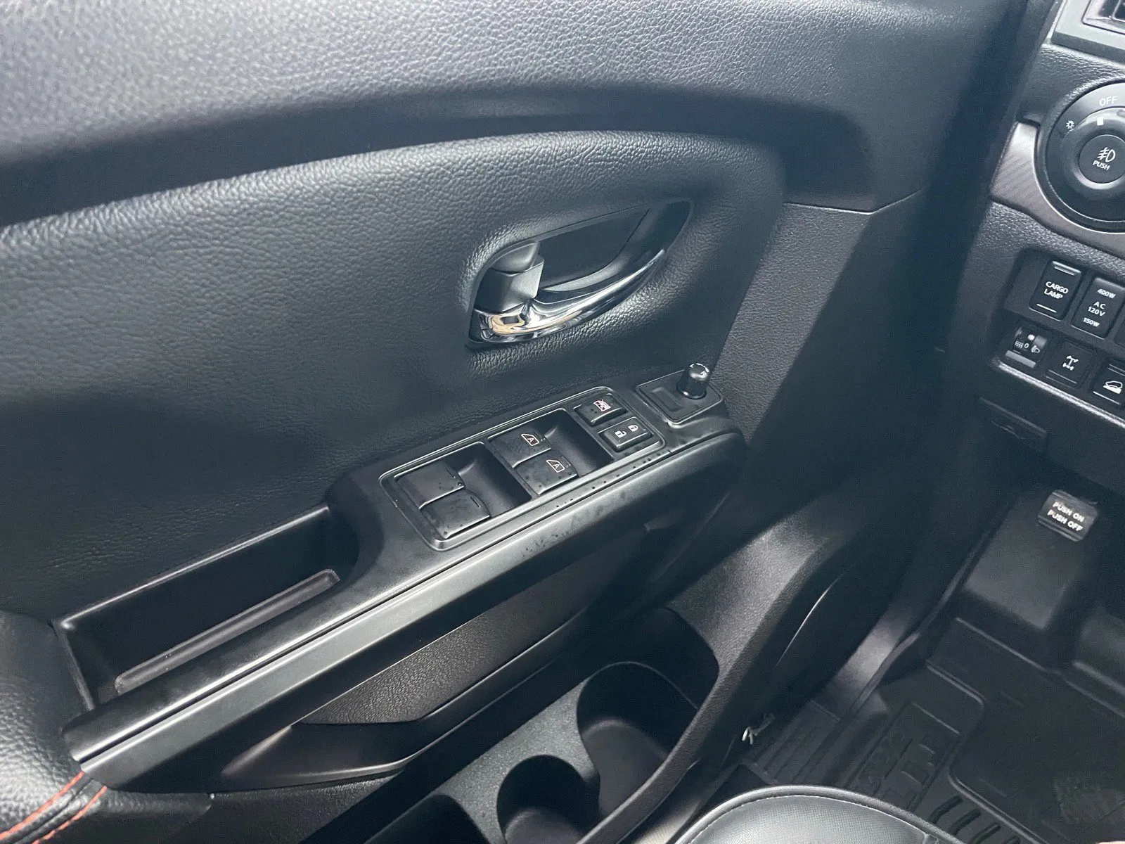 2024 Nissan Titan PRO-4X - Photo 20