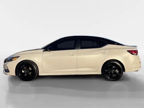 More photos of 2023 NISSAN SENTRA SR at Oak Ridge Nissan, TN