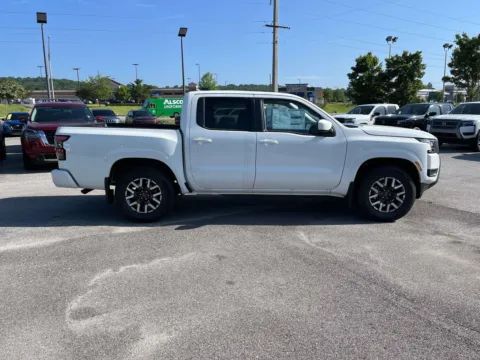 Photos of 2026 NISSAN FRONTIER SV for sale in Oak Ridge, TN at Oak Ridge Nissan