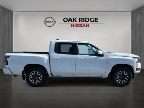 Photos of 2026 Nissan Frontier SV for sale in Oak Ridge, TN at Oak Ridge Nissan