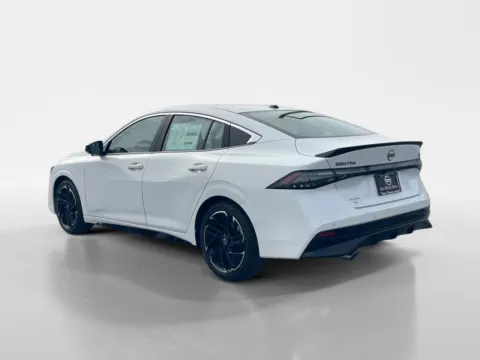 More photos of 2026 NISSAN SENTRA SR at Oak Ridge Nissan, TN