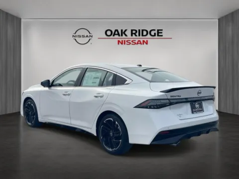 More photos of 2026 NISSAN SENTRA SR at Oak Ridge Nissan, TN