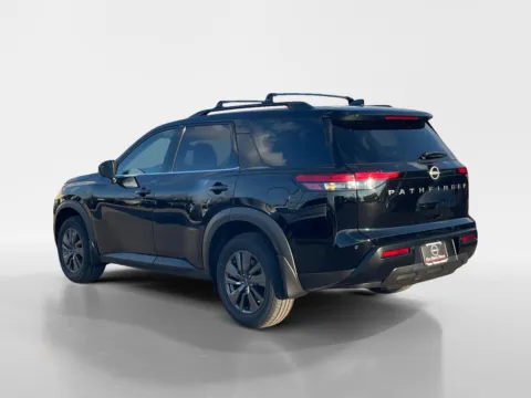 More photos of 2026 NISSAN PATHFINDER SV at Oak Ridge Nissan, TN